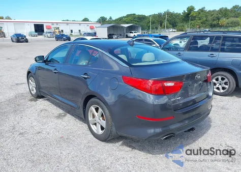 2015 Kia Optima Lx z USA, uszkodzony, nr VIN KNAGM4A77F5627342